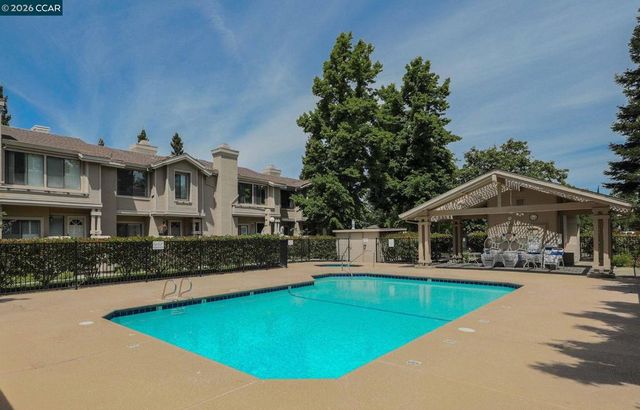 1713 Geary Rd, Walnut Creek, CA 94597