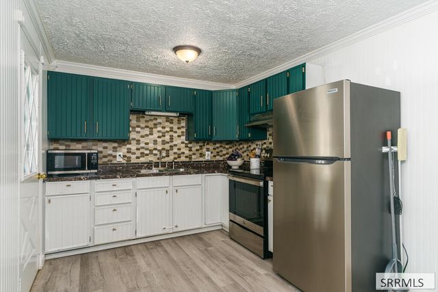 957 Willow Lane, Pocatello, ID 83201