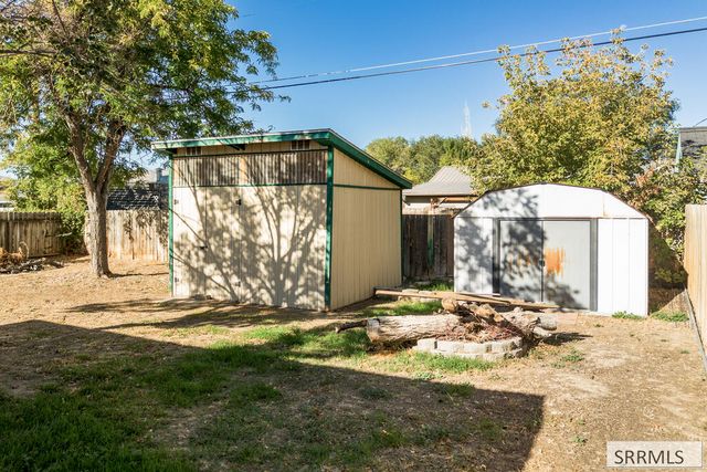 957 Willow Lane, Pocatello, ID 83201