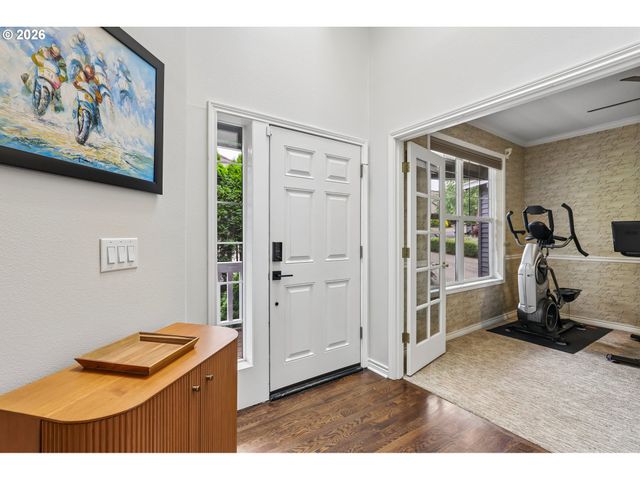 19874 BENNINGTON Ct, West Linn, OR 97068