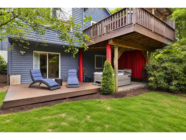 19874 BENNINGTON Ct, West Linn, OR 97068
