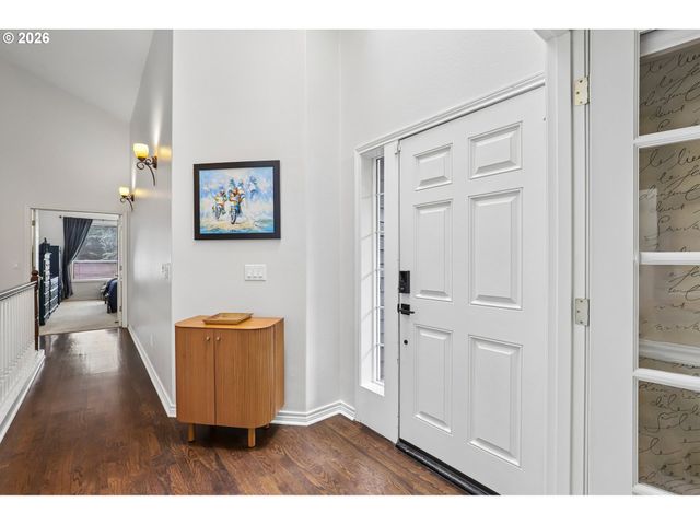 19874 BENNINGTON Ct, West Linn, OR 97068