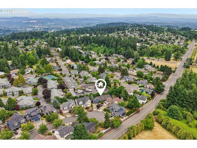 19874 BENNINGTON Ct, West Linn, OR 97068