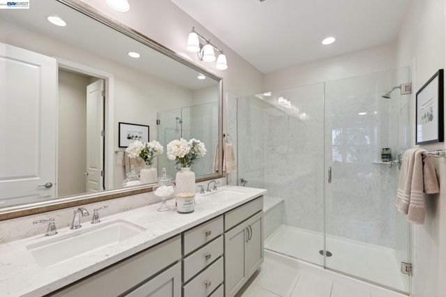 3460 Serra Cir, Pleasanton, CA 94588