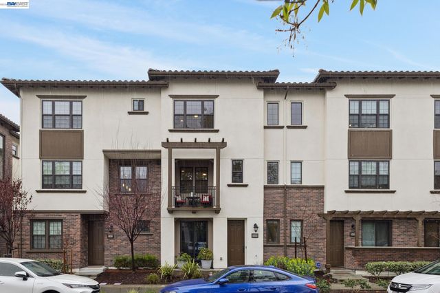 3460 Serra Cir, Pleasanton, CA 94588