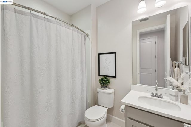 3460 Serra Cir, Pleasanton, CA 94588