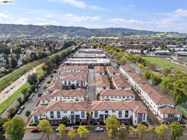 3460 Serra Cir, Pleasanton, CA 94588