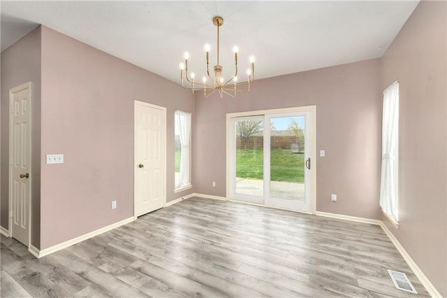 2156 Shenandoah Drive, Leavenworth, KS 66048