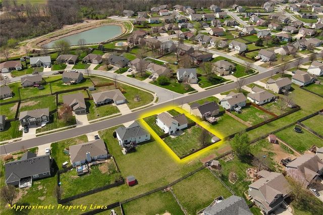 2156 Shenandoah Drive, Leavenworth, KS 66048
