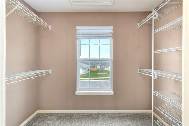 2156 Shenandoah Drive, Leavenworth, KS 66048