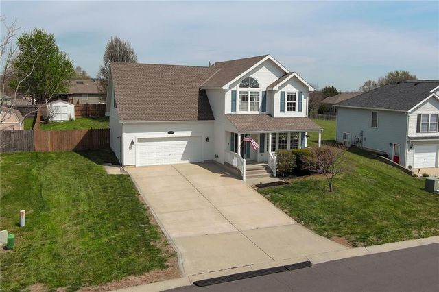 2156 Shenandoah Drive, Leavenworth, KS 66048