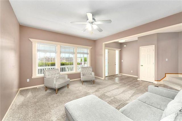 2156 Shenandoah Drive, Leavenworth, KS 66048