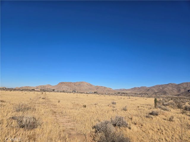 108900 SF Bellflower Street, Apple Valley, CA 92308