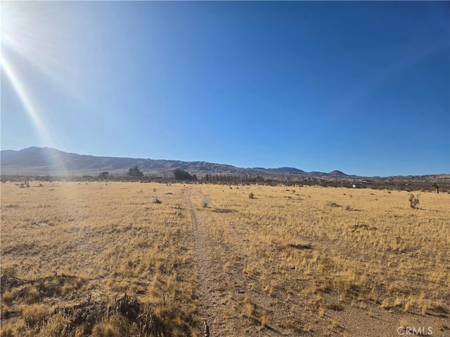 108900 SF Bellflower Street, Apple Valley, CA 92308