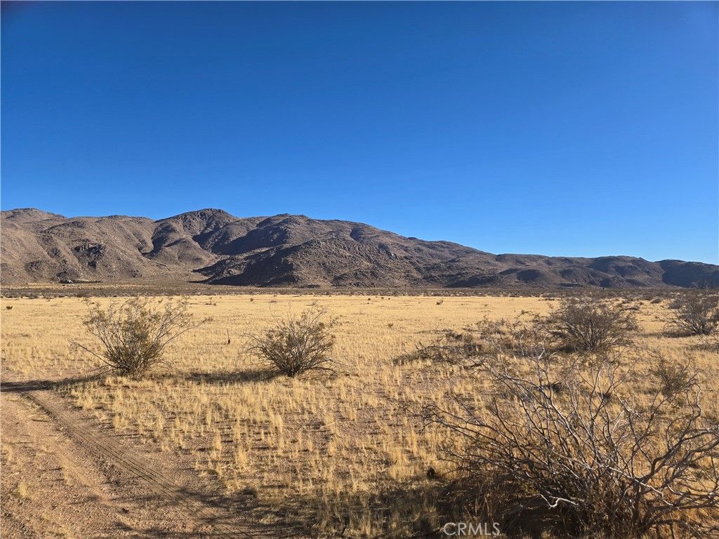 108900 SF Bellflower Street, Apple Valley, CA 92308