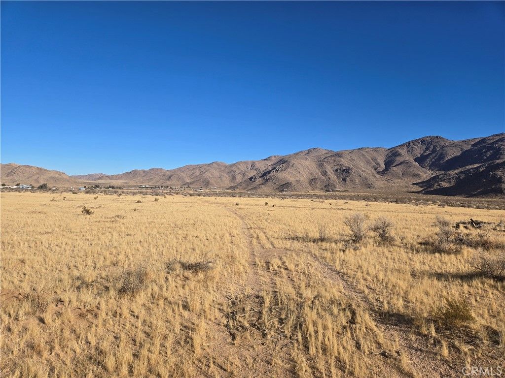 108900 SF Bellflower Street, Apple Valley, CA 92308
