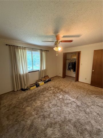 2806 N Frankfort Avenue, Russellville, AR 72802