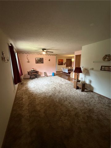 2806 N Frankfort Avenue, Russellville, AR 72802