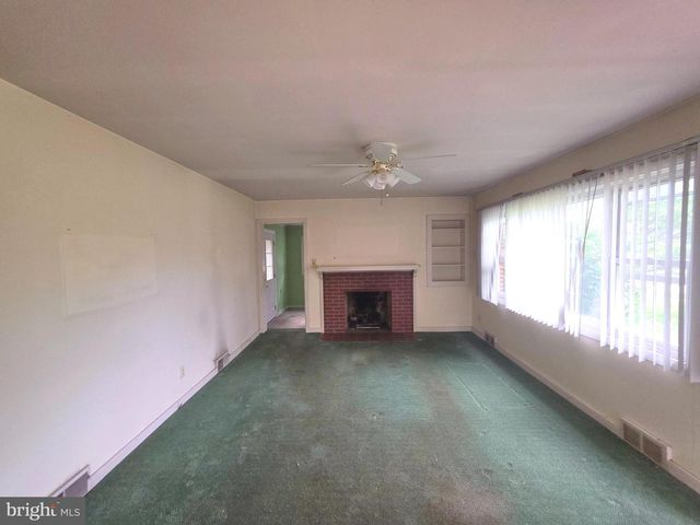 401 HALDEMAN BOULEVARD, New Cumberland, PA 17070