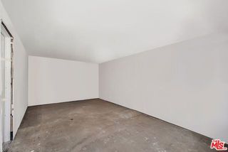 4215 W 58th Place, Los Angeles, CA 90043