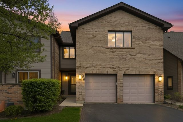 1661 Carmel Court, Hoffman Estates, IL 60169