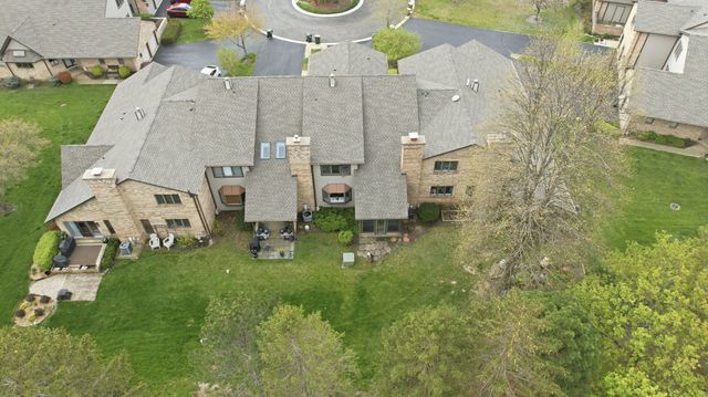 1661 Carmel Court, Hoffman Estates, IL 60169