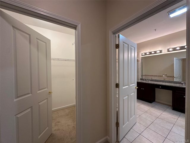 75 QUAKER Avenue 121, Cornwall, NY 12518