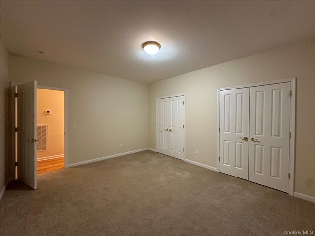 75 QUAKER Avenue 121, Cornwall, NY 12518