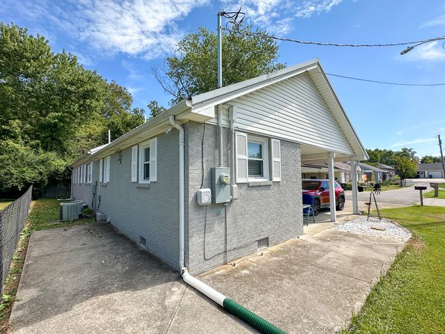 103 Fletcher Drive, London, KY 40741