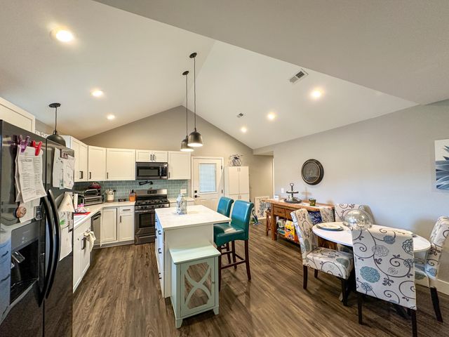 103 Fletcher Drive, London, KY 40741