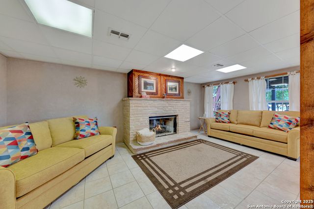 1321 E Zipp, New Braunfels, TX 78130