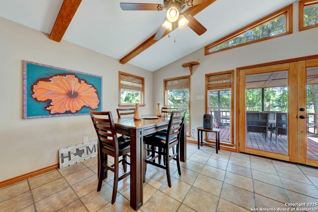 1321 E Zipp, New Braunfels, TX 78130