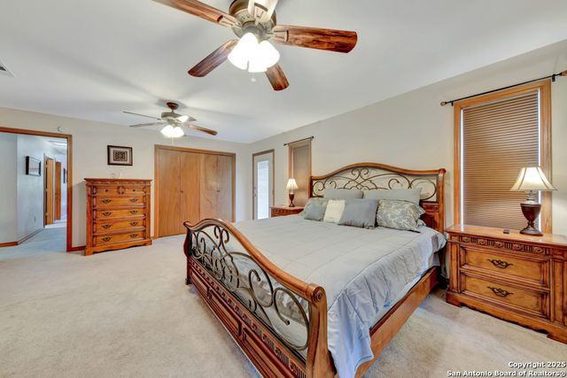 1321 E Zipp, New Braunfels, TX 78130