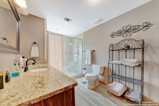 1321 E Zipp, New Braunfels, TX 78130