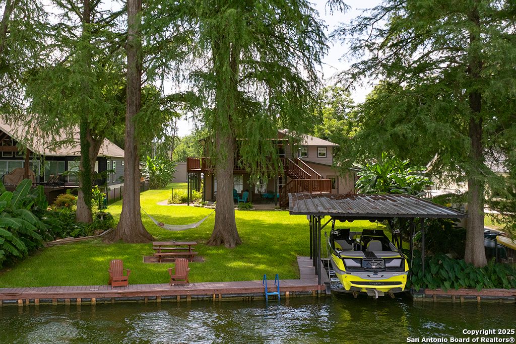 1321 E Zipp, New Braunfels, TX 78130