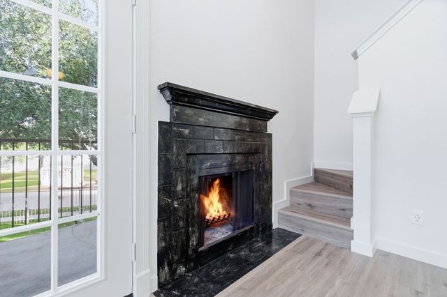 3101 Sondra Drive 201, Fort Worth, TX 76107