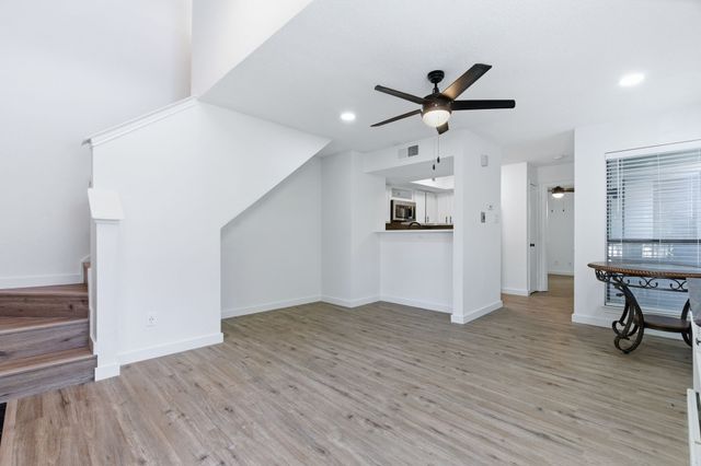 3101 Sondra Drive 201, Fort Worth, TX 76107