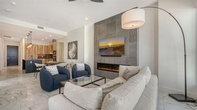 33 S PALM AVENUE 804, Sarasota, FL 34236