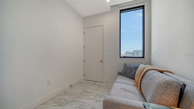 33 S PALM AVENUE 804, Sarasota, FL 34236