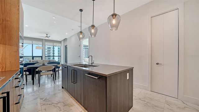 33 S PALM AVENUE 804, Sarasota, FL 34236