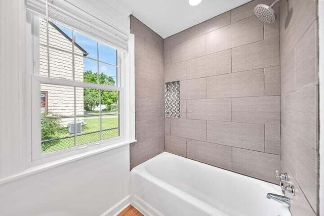 2698 Ruhl Avenue, Columbus, OH 43209