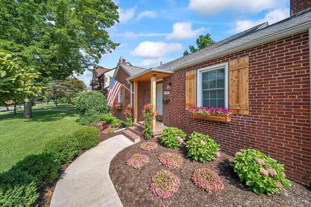 2698 Ruhl Avenue, Columbus, OH 43209