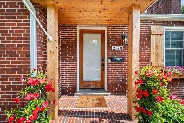 2698 Ruhl Avenue, Columbus, OH 43209