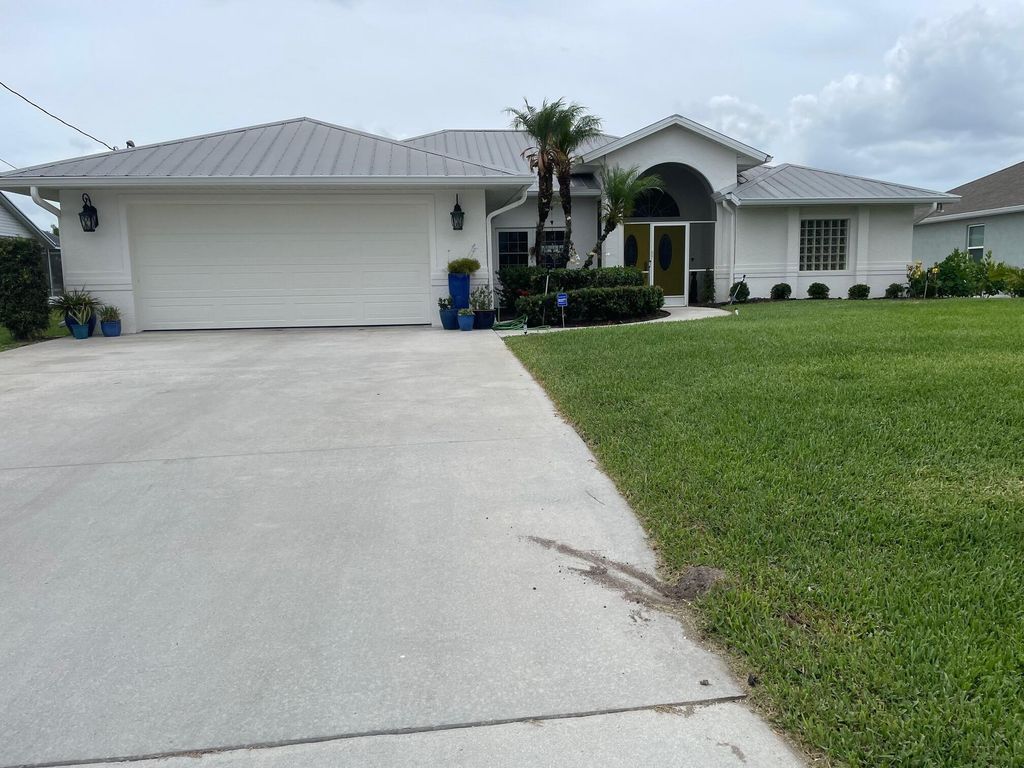 1618 SW Lexington Dr NW, Port St Lucie, FL 34953