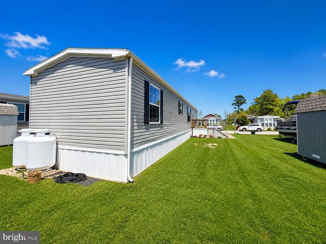 38345 SQUIRREL RD, Ocean View, DE 19970