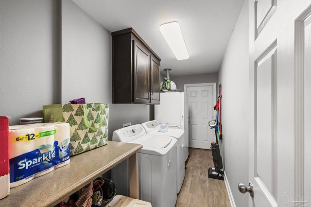 8022 Eight Mile Creek Rd, Pensacola, FL 32526