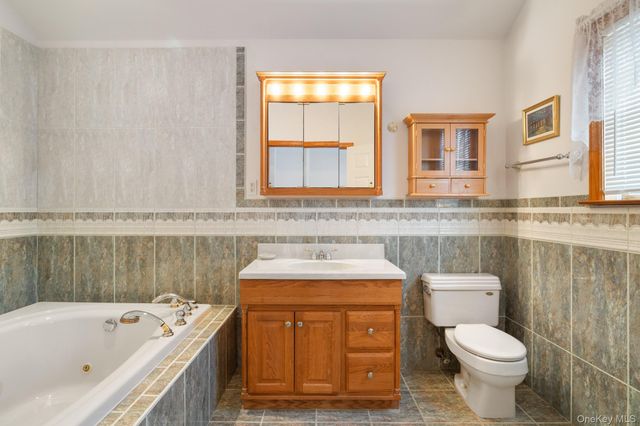 3848 Cordwood Lane, Seaford, NY 11783