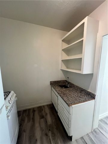 1419 Laredo St, Corpus Christi, TX 78401