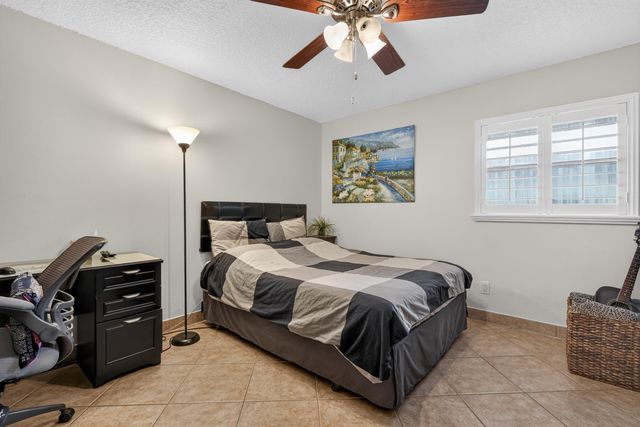 1036 US Highway 1 121, North Palm Beach, FL 33408