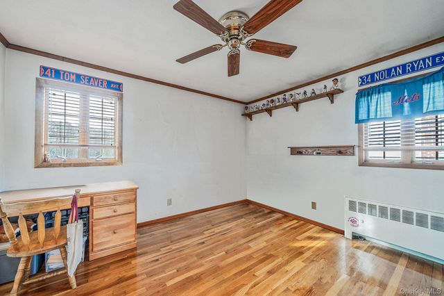 3 Walnut Place, North Massapequa, NY 11758